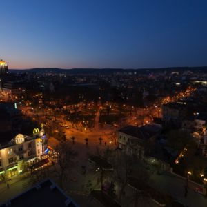 Nikon D4 + AF-S Nikkor 16-35/f4 G VR – 1600 iso