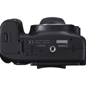 EOS 70D BOTTOM