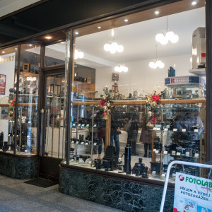 OLYMPUS DIGITAL CAMERA