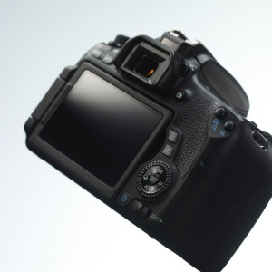 EOS 760D_DesignCut_RearDial_WhiteBackground_EUR