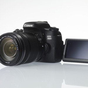 EOS 760D_DesignCut_Reflection_LCDOut_E_EUR