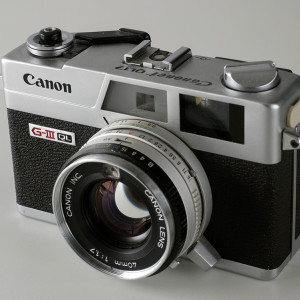 Странична светлина и "подпряно" с отражателна бленда