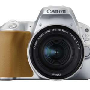 EOS 200D EF-S18-55ISSTMf4-5 SILVER FRT