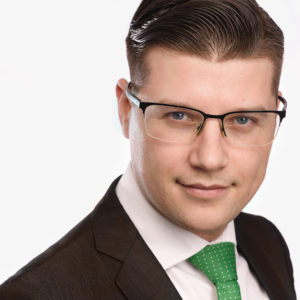 Head-Frame-201813272_web Head-Frame-201813272_web