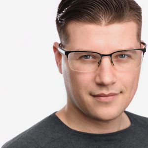 Head-Frame-201813342_web Head-Frame-201813342_web