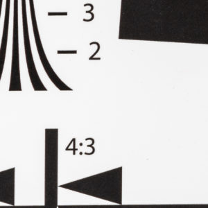 Loxia_85_Down_left_5.6