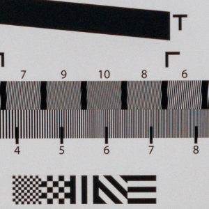 iPhone_Xs_tele_ camera_iso_25