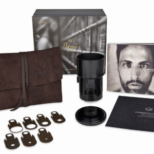 8__black_petzval_packaging_contents_1_1