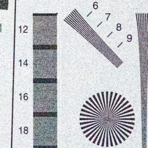 Canon_1Dx_Mark_3_b&w_table_ ISO_204800 Canon_1Dx_Mark_3_b&w_table_ ISO_204800