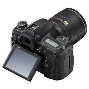 Nikon_D780_18