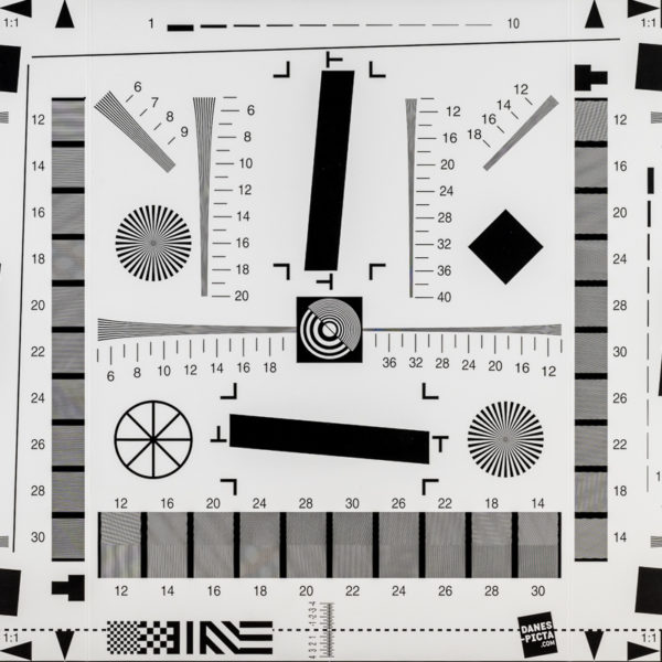 Nikon_Z50_BW_Table Nikon_Z50_BW_Table