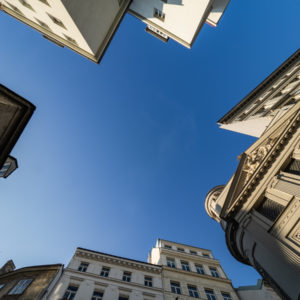 Olympus_OM-D_E-M5_Mark_III_19