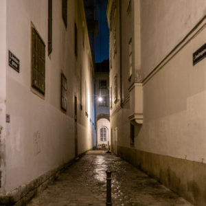 Olympus_OM-D_E-M5_Mark_III_54