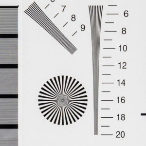 Olympus_OM-D_E-M5_Mark_III_B&W_Table_ISO_400