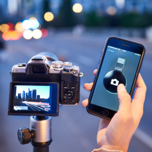 OM-D_E-M10_Mark_IV_Technology_Remote_shutter_03