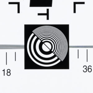 Canon_RF_24-70_2.8_70mm_Center_16