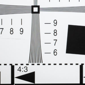 Canon_RF_24-70_2.8_70mm_DownLeft_11