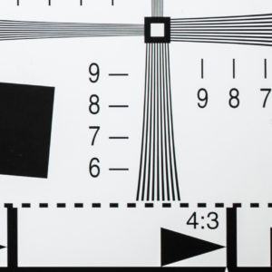 Canon_RF_24-70_2.8_70mm_DownRight_8