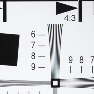 Canon_RF_24-70_2.8_70mm_UpRight_11