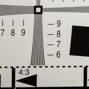 Canon_RF_85_Macro_Down_Left_2