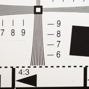 Canon_RF_85_Macro_Down_Left_2.8