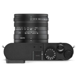 Q2_Monochrom_TOP_v2_RGB