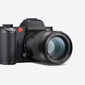 Leica_SL2S_Apo-Summicron_1512-x-1008_reference