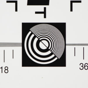 Canon_RF_50_1.8_Down_Center_1.8