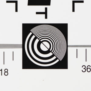 Canon_RF_50_1.8_Down_Center_2