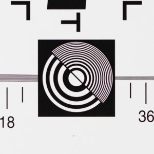 Canon_RF_50_1.8_Down_Center_2.8