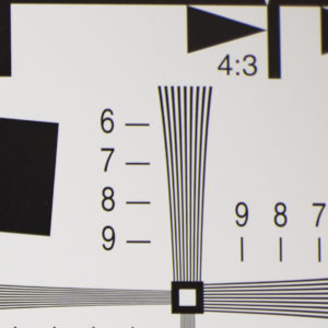 Canon_RF_50_1.8_UP_Right_2.8