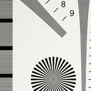 Nikon_Z6_II_BW_Table_ISO_6400 Nikon_Z6_II_BW_Table_ISO_6400