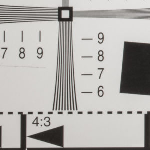 Canon_RF_100mm_F2.8L_Macro_Down_Left_32