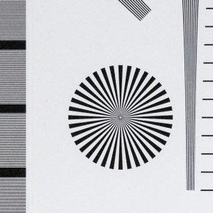 Canon_R5_BW_ISO_25600