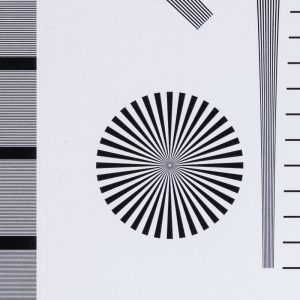 Canon_R5_BW_ISO_6400