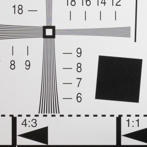 NIKKOR-Z-24-70mm f-2.8-S-70mm-DownLeft-11