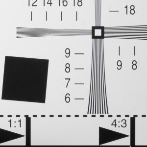 NIKKOR-Z-24-70mm f-2.8-S-70mm-DownRight-16