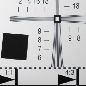 NIKKOR-Z-24-70mm f-2.8-S-70mm-DownRight-4