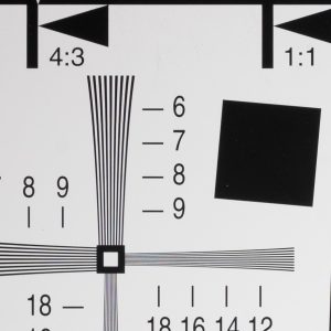NIKKOR-Z-24-70mm f-2.8-S-70mm-UpLeft-11