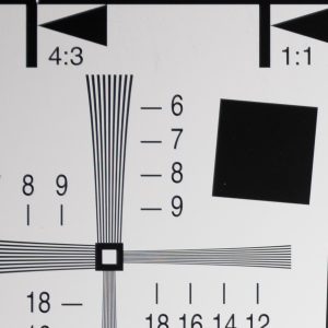 NIKKOR-Z-24-70mm f-2.8-S-70mm-UpLeft-4