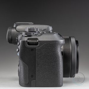 Canon-EOS-R10_7