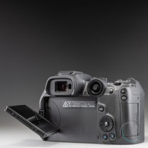 Canon-EOS-R7_8