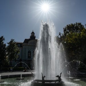 NIKKOR-Z-28-75mm-f-2.8-2