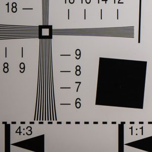 NIKKOR-Z-70-180mm-f-2.8_180mm_LeftDown-2.8