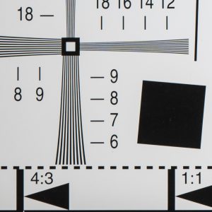 NIKKOR-Z-70-180mm-f-2.8_70mm_LeftDown-11