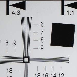 NIKKOR-Z-70-180mm-f-2.8_70mm_LeftUP-11