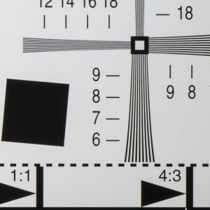 NIKKOR-Z-70-180mm-f-2.8_70mm_RightDown-22