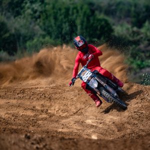 Z_600_F6.3_VR_S_JC_PS_4913_A3