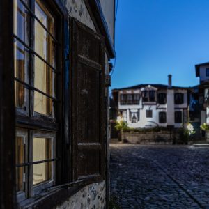 Canon-RF-24mm-f-1.8-4