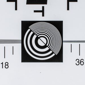 Canon-RF-24mm-f-1.8-Center-16